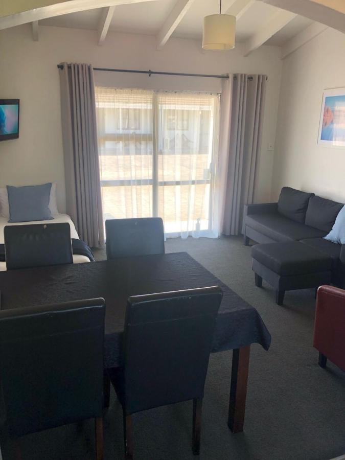 Rosetown Motel Te Awamutu Esterno foto